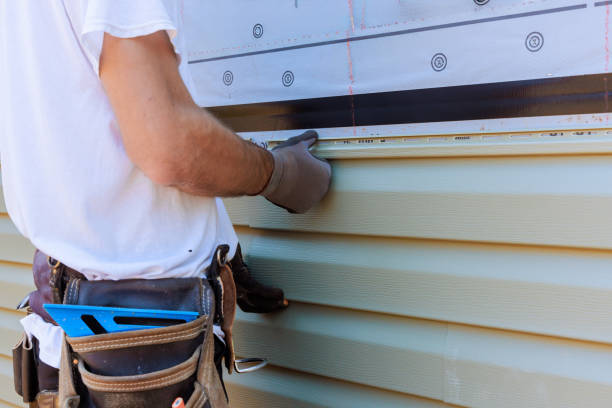 Trusted Storm Damage Siding Repair service in Glastonbury, CT - Creative Siding